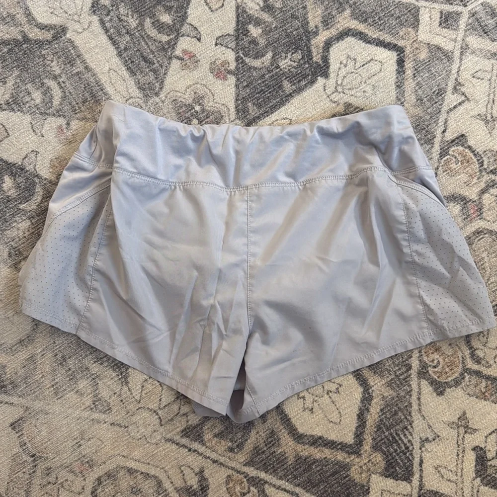 Nike Running Shorts - Picture 2 of 4